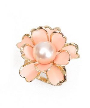 Unikátna ozdoba s názvom Ružová perla v podobe nádherného perlového kveta je ozdobná spona s väčšími rozmermi ako klasická ozdoba biela perla (3)
