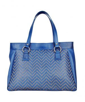 Ručne vyšívaná modrá kabelka z pravej kože - šedé vyšívanie (1)