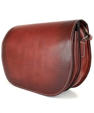 Bordová kožená kabelka, ručne tieňovaná, uzatváranie - skrytý magnet