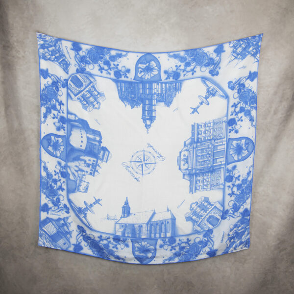 Hodvábna šatka SLOVENSKO BLUE, 90 x 90cm, Made in SLOVAKIA - Image 2