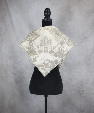 Hodvábna šatka SLOVENSKO BÉŽOVÁ, 90 x 90cm, Made in SLOVAKIA