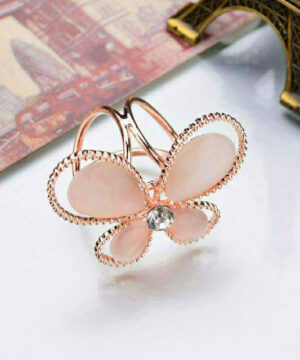 Alternative view of Ozdoba na šatku a šál v podobe ružovo zlatého motýľa