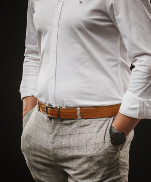 Alternative view of Kožený opasok s dekorom a automatickou prackou – NICKEL GAP, limitovaná edícia, koňakový