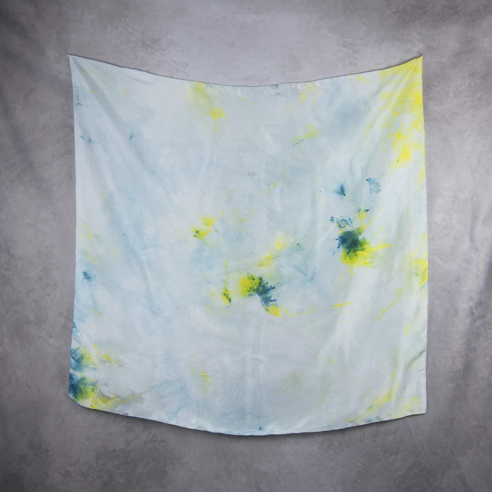Hodvábna šatka VZOR_51, 85 x 90cm, Vyrobené na Slovensku – Obrázok 2